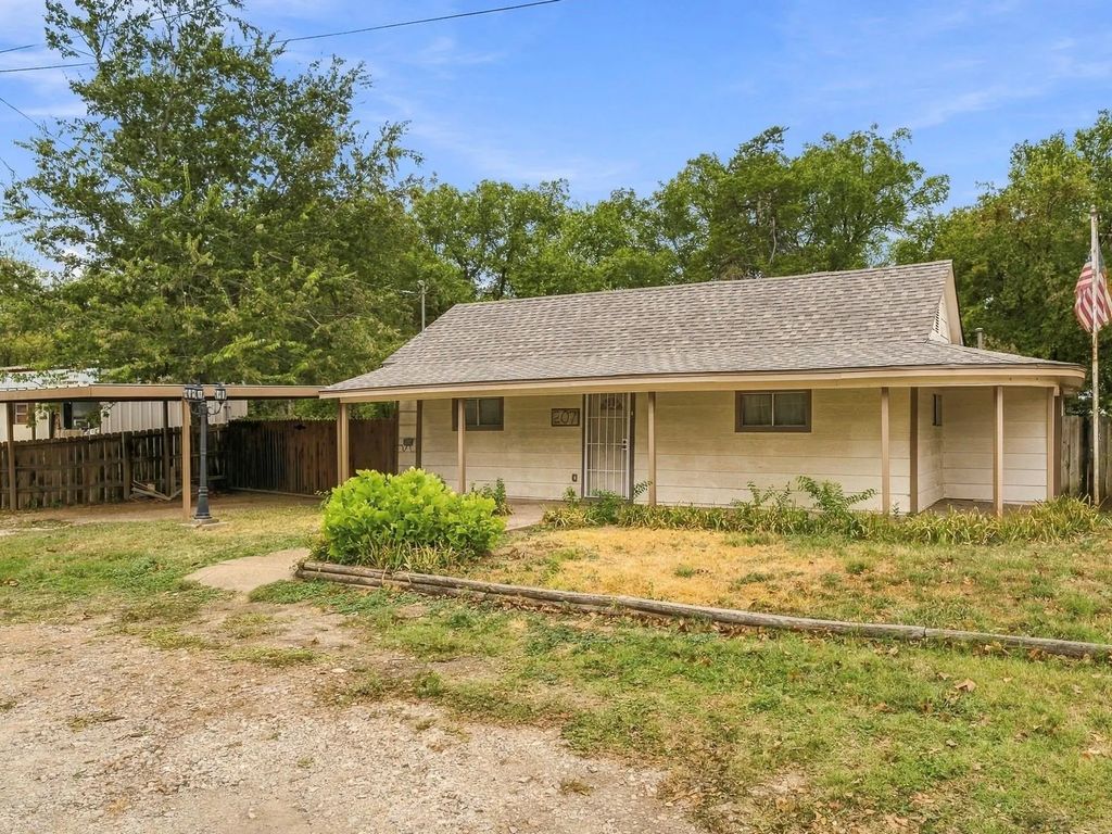 207 N Oneil Street, Alvord