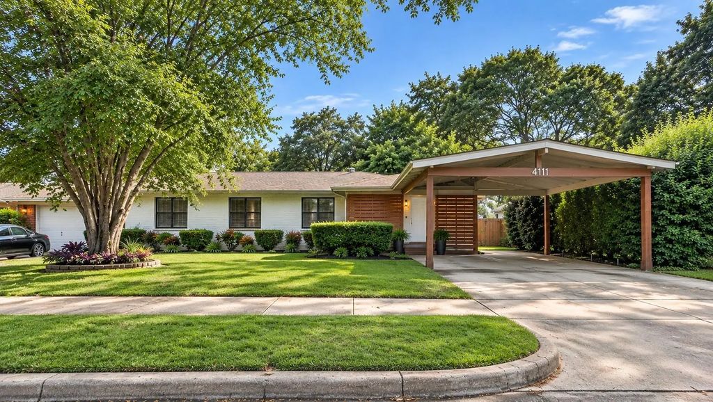4111 Vanette Lane, Dallas