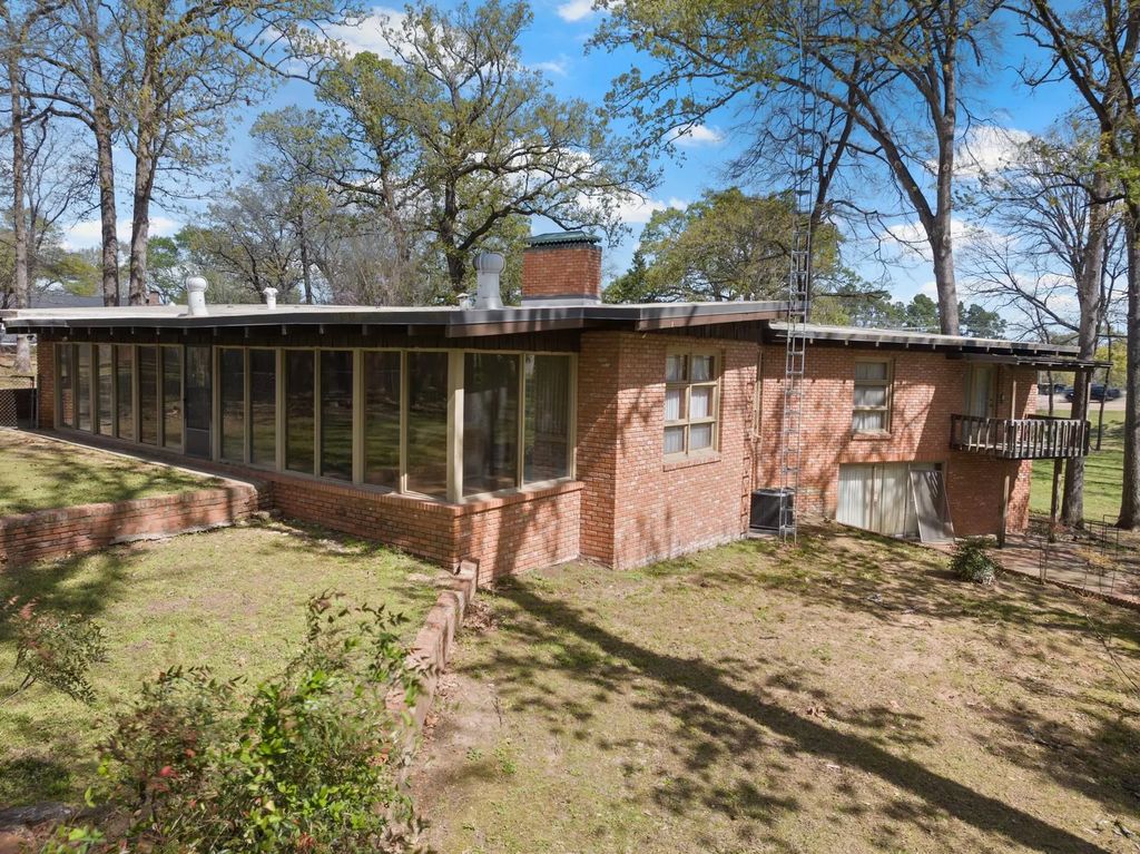 101 Bluebird Street, Mount Pleasant