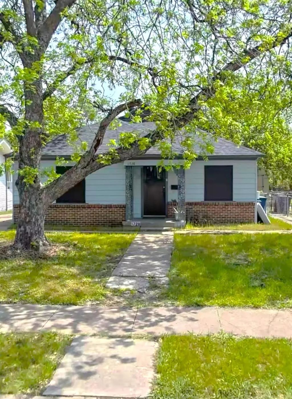 1730 Seevers Avenue 2, Dallas