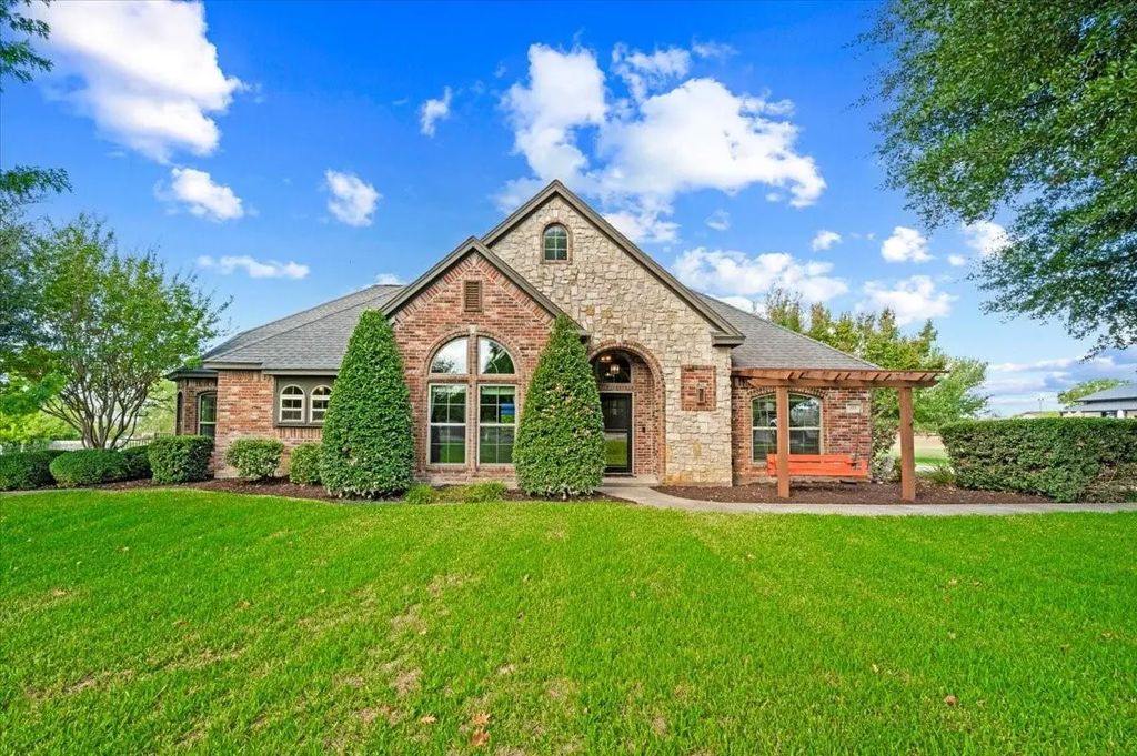 137 Prairie Ridge Drive, Aledo