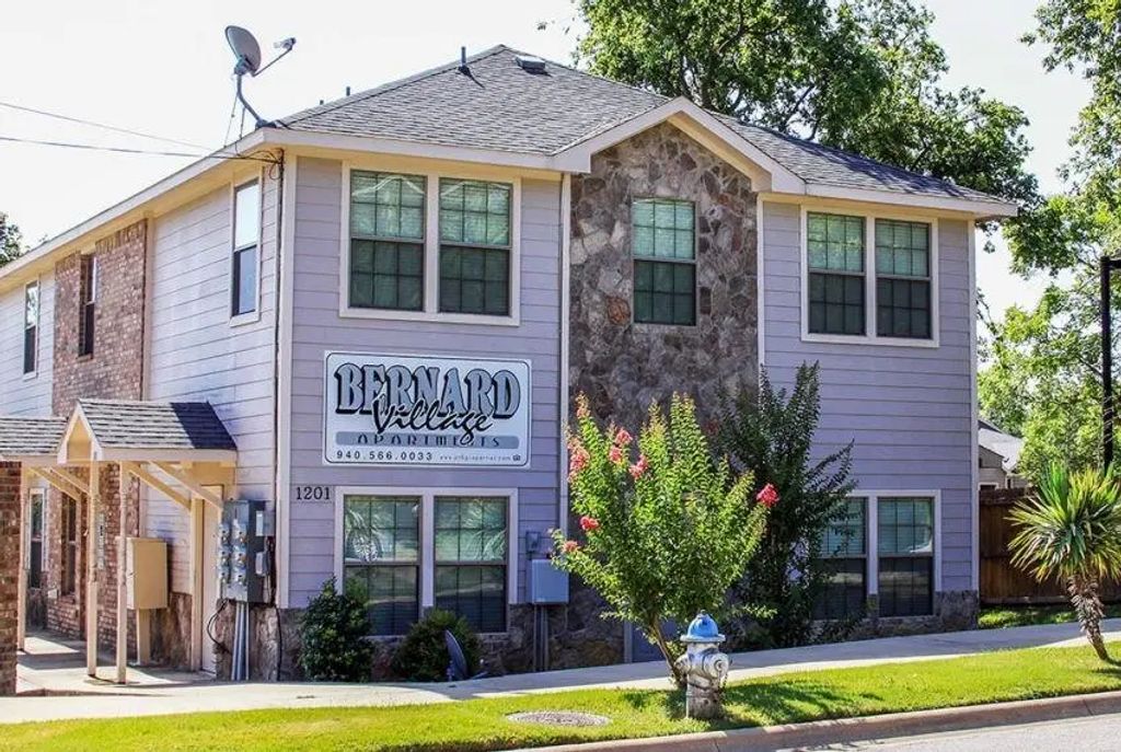 1201 Bernard Street, Denton