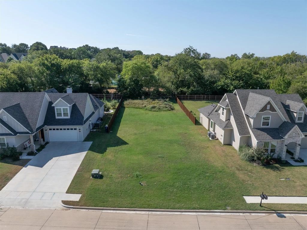 208 Village Way, Argyle