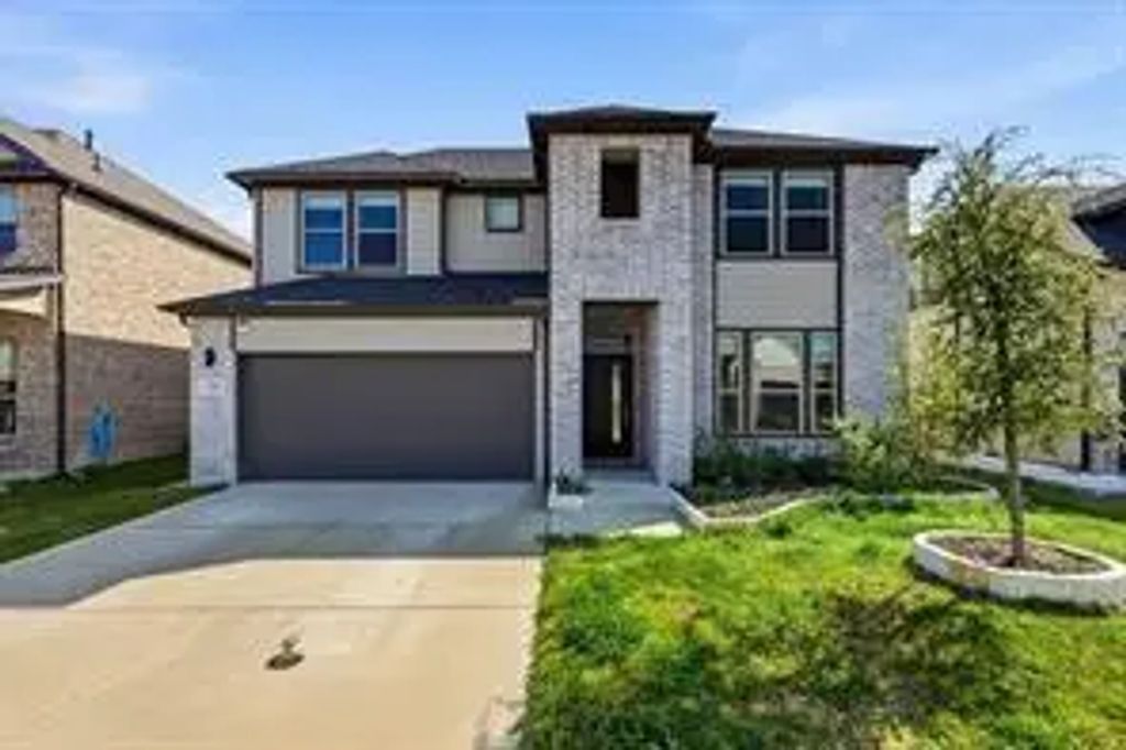 348 Braves Way, Lavon
