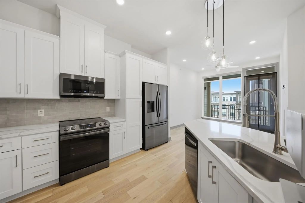 2700 Old Denton Road 4409, Carrollton