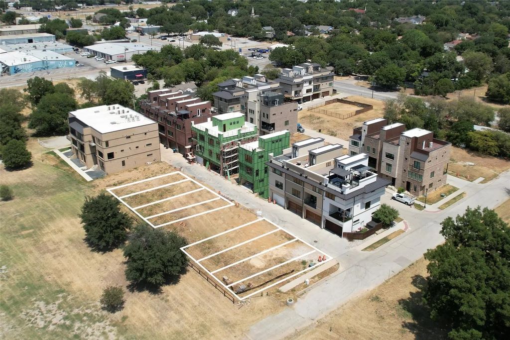 424 Vista Buena Trail, Fort Worth