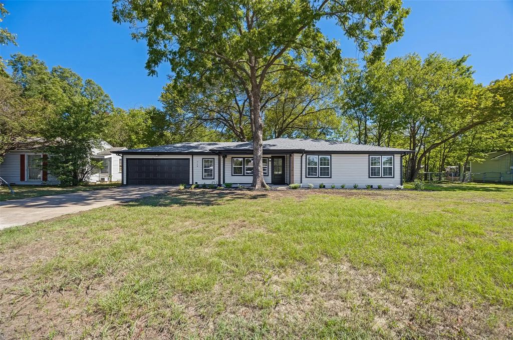 718 N Union Street, Whitesboro