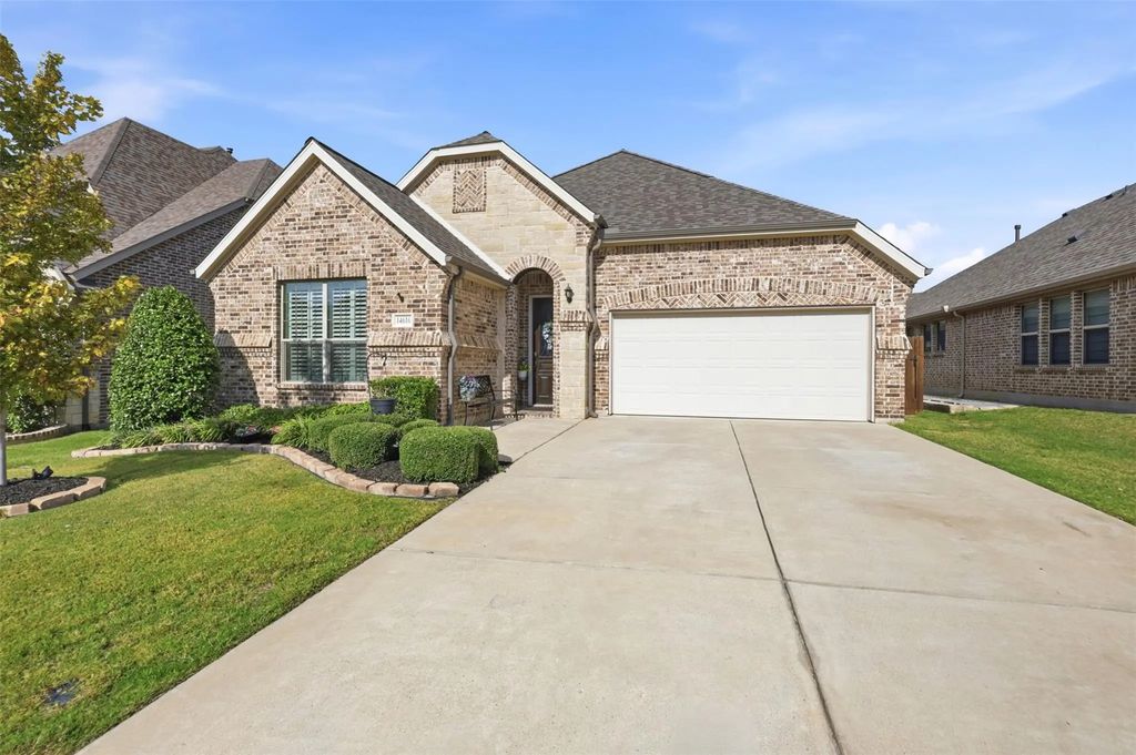 14616 Spitfire Trail, Fort Worth