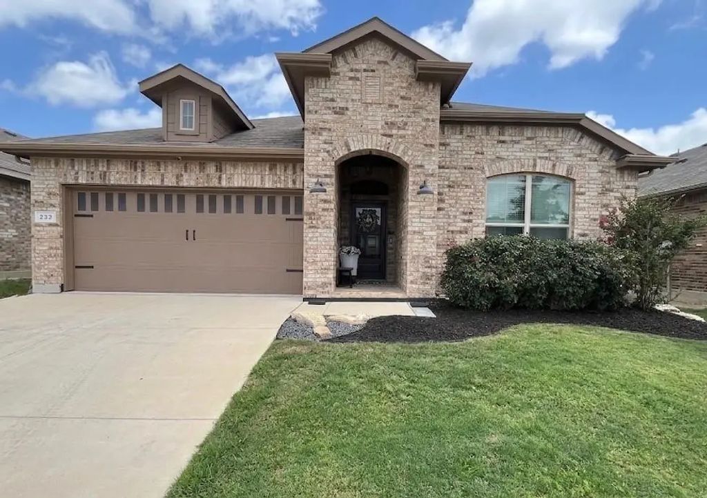 232 Drumcliffe Drive, Fort Worth