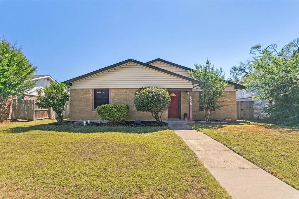 5076 Avery Lane, The Colony