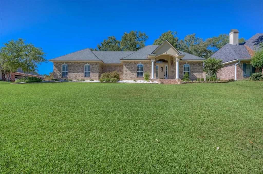 9436 Wrenwood Boulevard, Shreveport