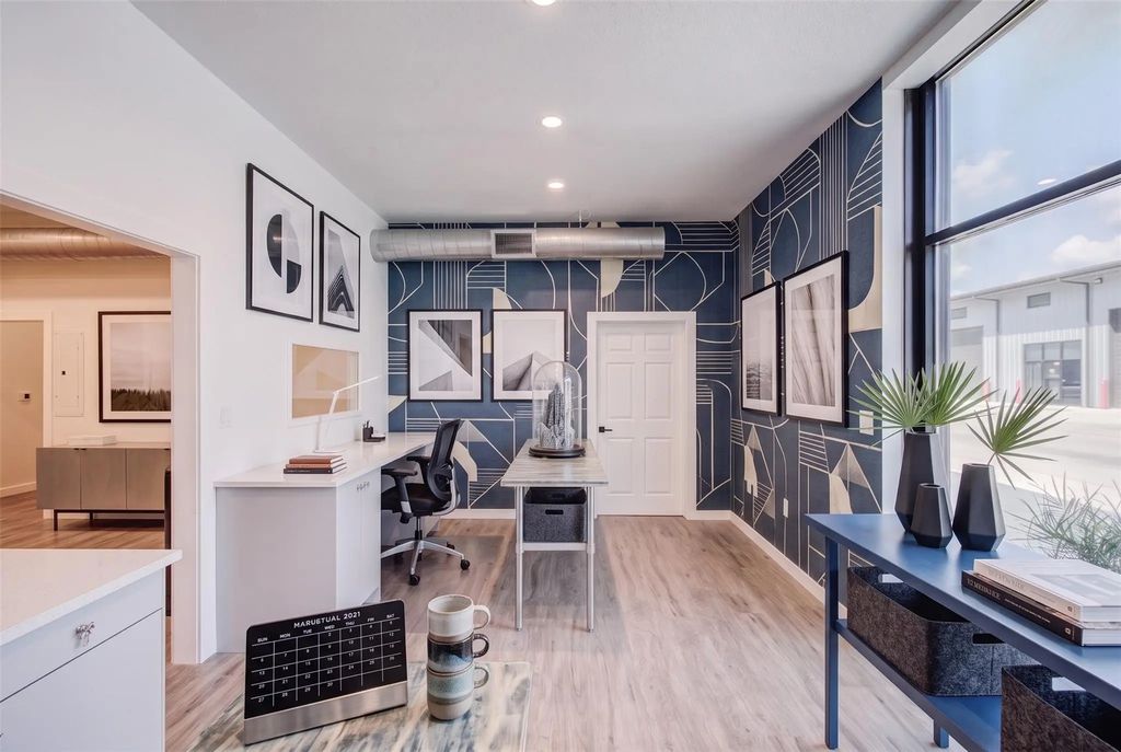 13025 Harmon Road 601, Fort Worth