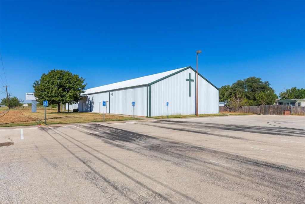 6502 Military Drive, Abilene