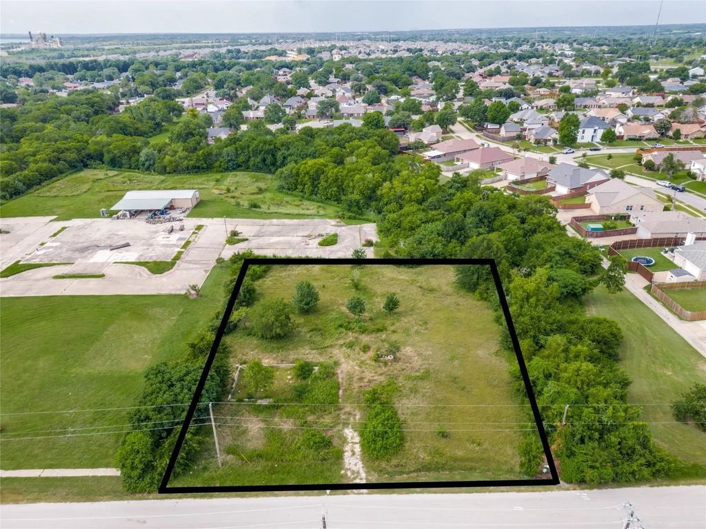 4926 Locust Grove Road, Garland