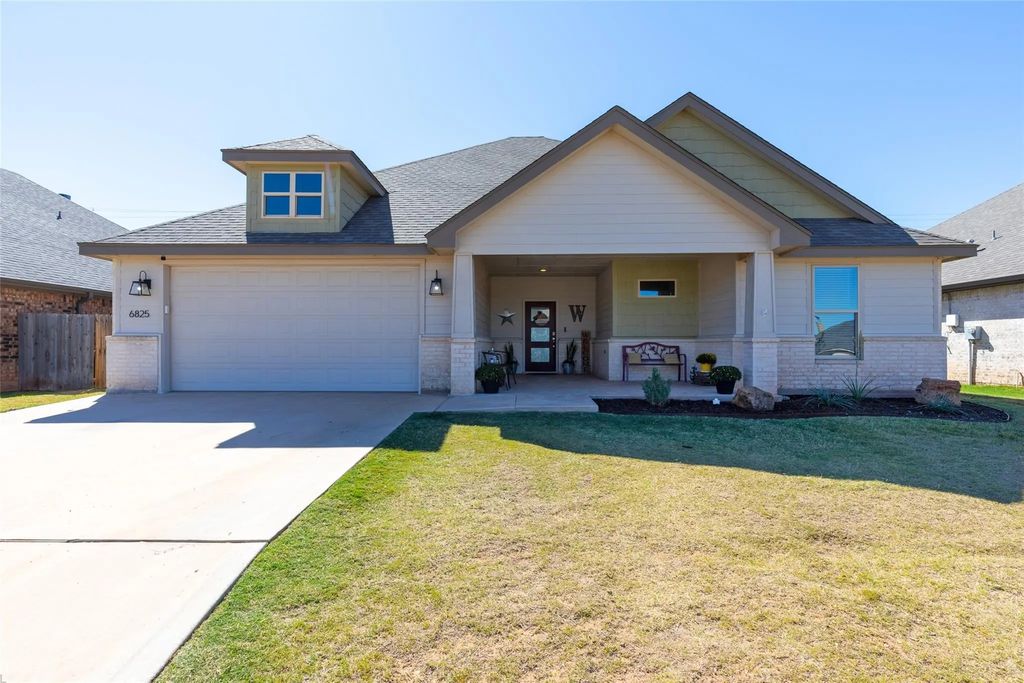 6825 Inverness Street, Abilene