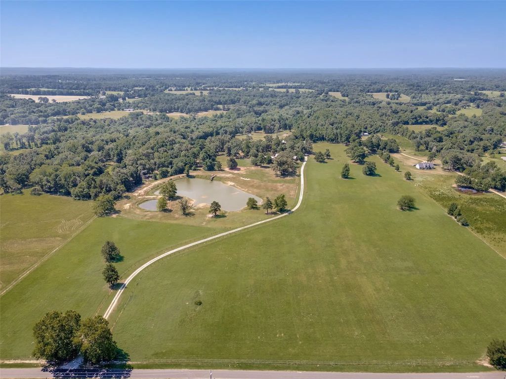 1644 County Road 4730, Winnsboro