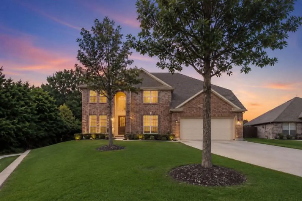 1300 Bellingham Circle, Glenn Heights