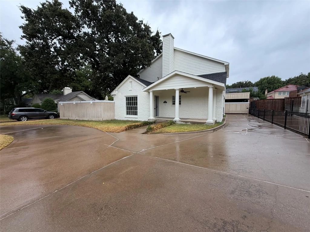 3911 White Settlement Road, Fort Worth