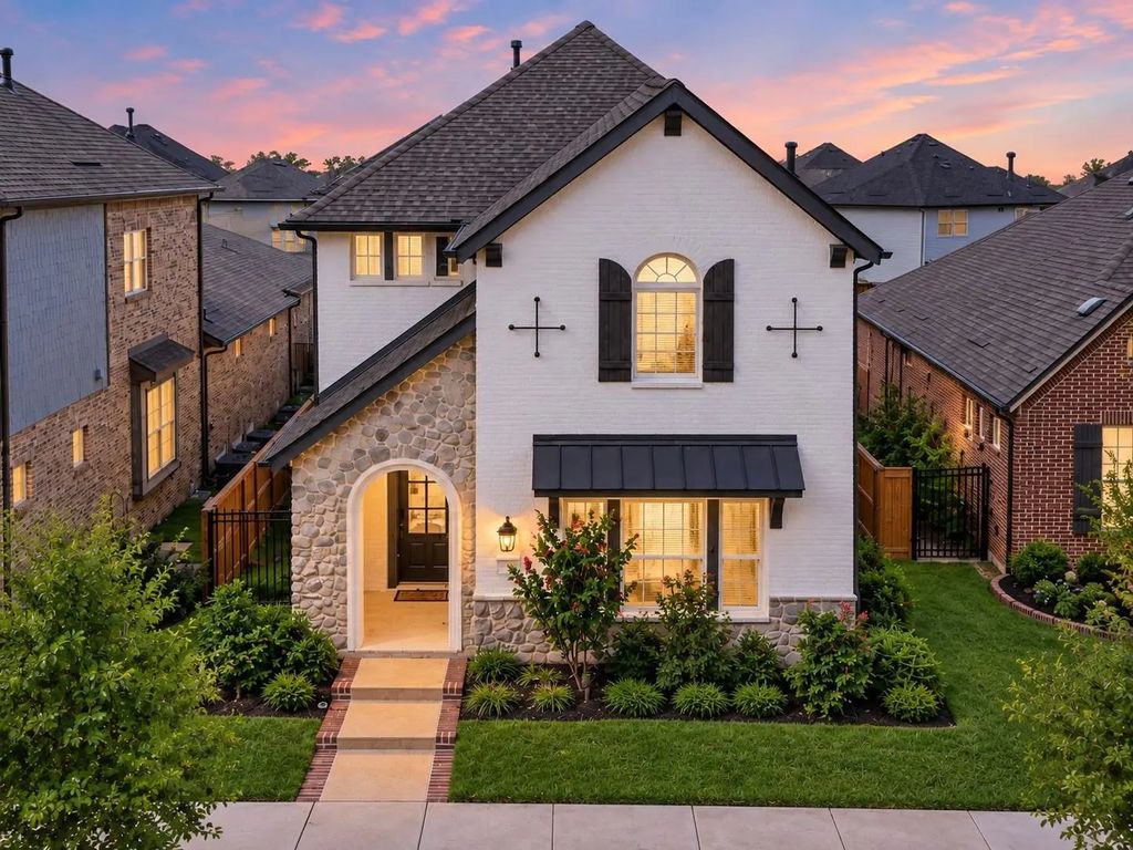 1621 Rose Willow Way, Arlington