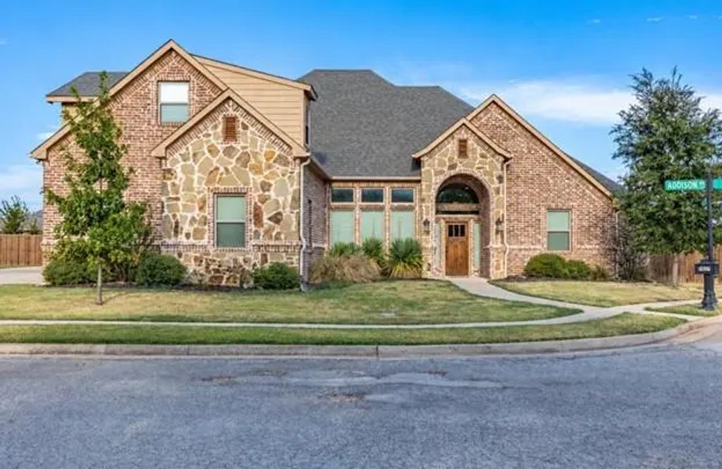 1037 Addison Avenue, Pottsboro