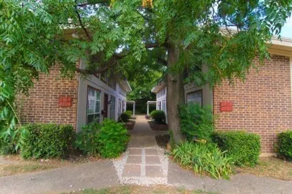 2714 Mccart Avenue, Fort Worth