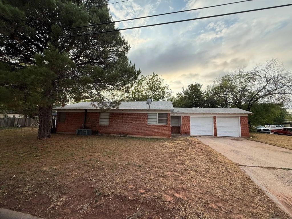 3717 Laurel Drive, Abilene