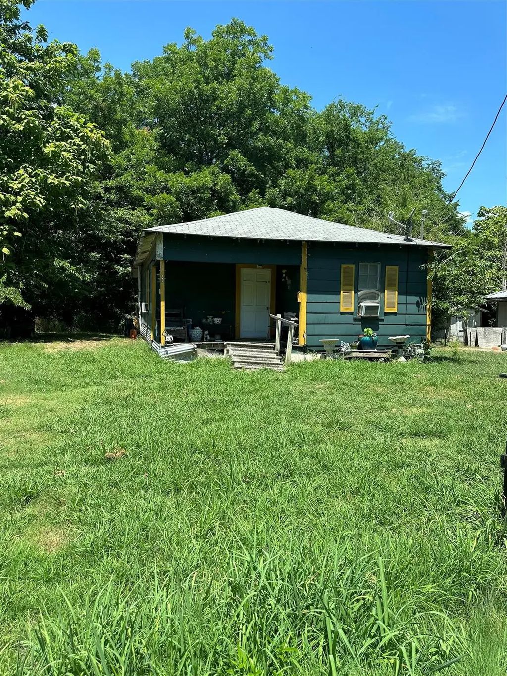 441 Nw 3rd Street, Cooper