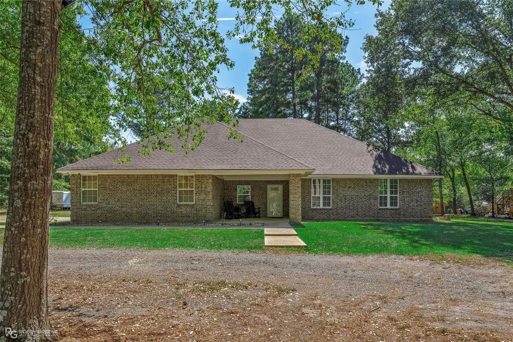 7379 Greywood Drive, Shreveport
