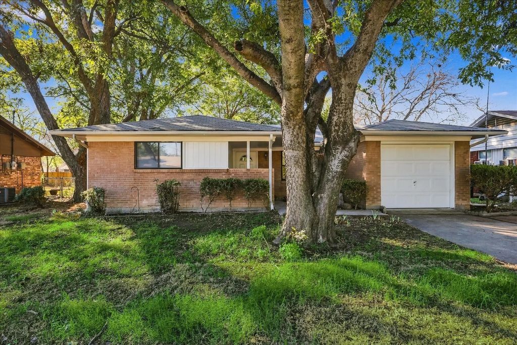 704 Pershing Drive, Denton