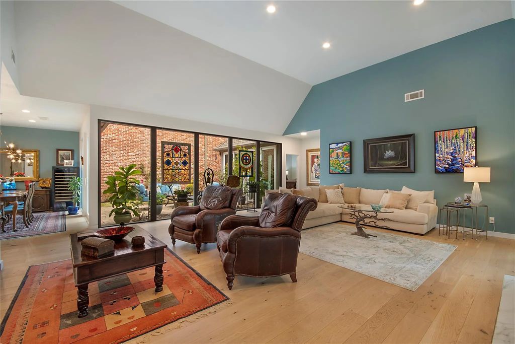 11804 Forest Lakes Lane, Dallas