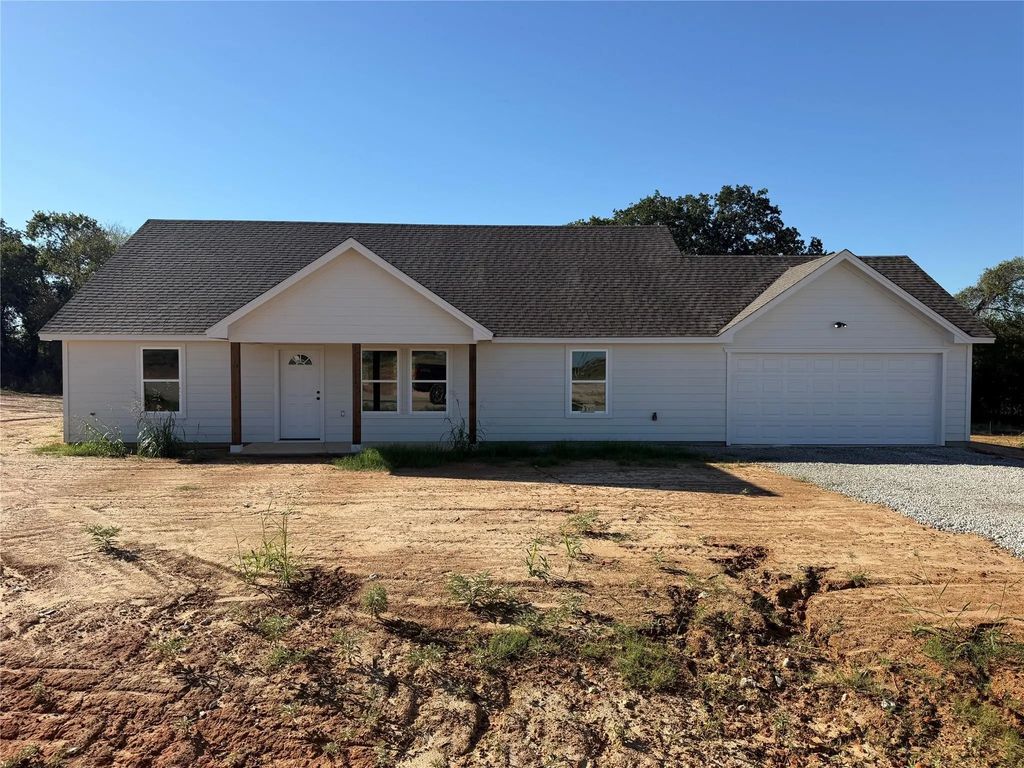 1005 Virgil Court, Springtown