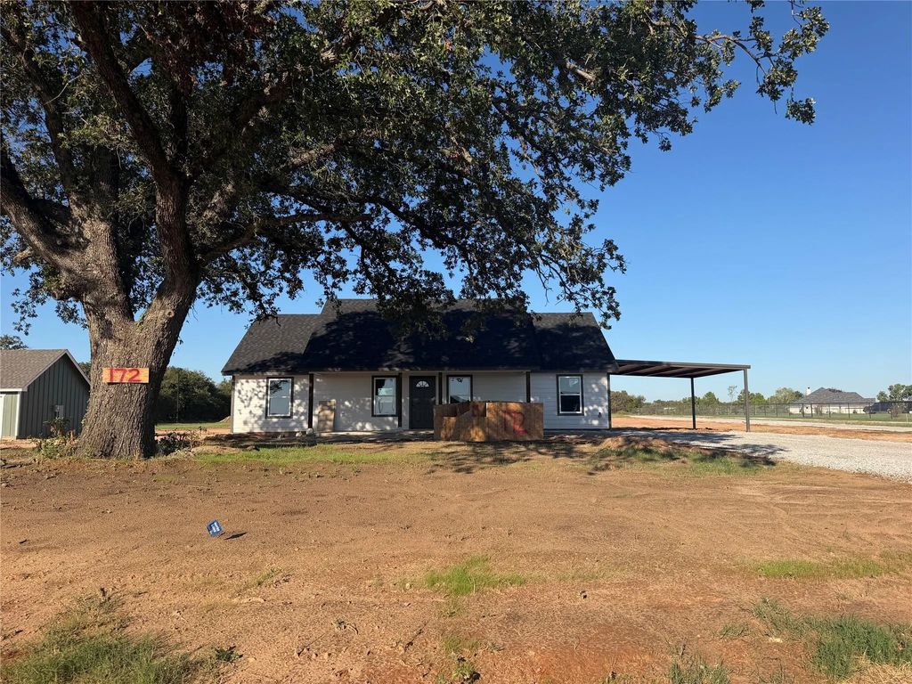 172 Altom Road, Springtown