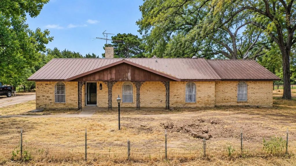 6520 Fm 274, Ravenna