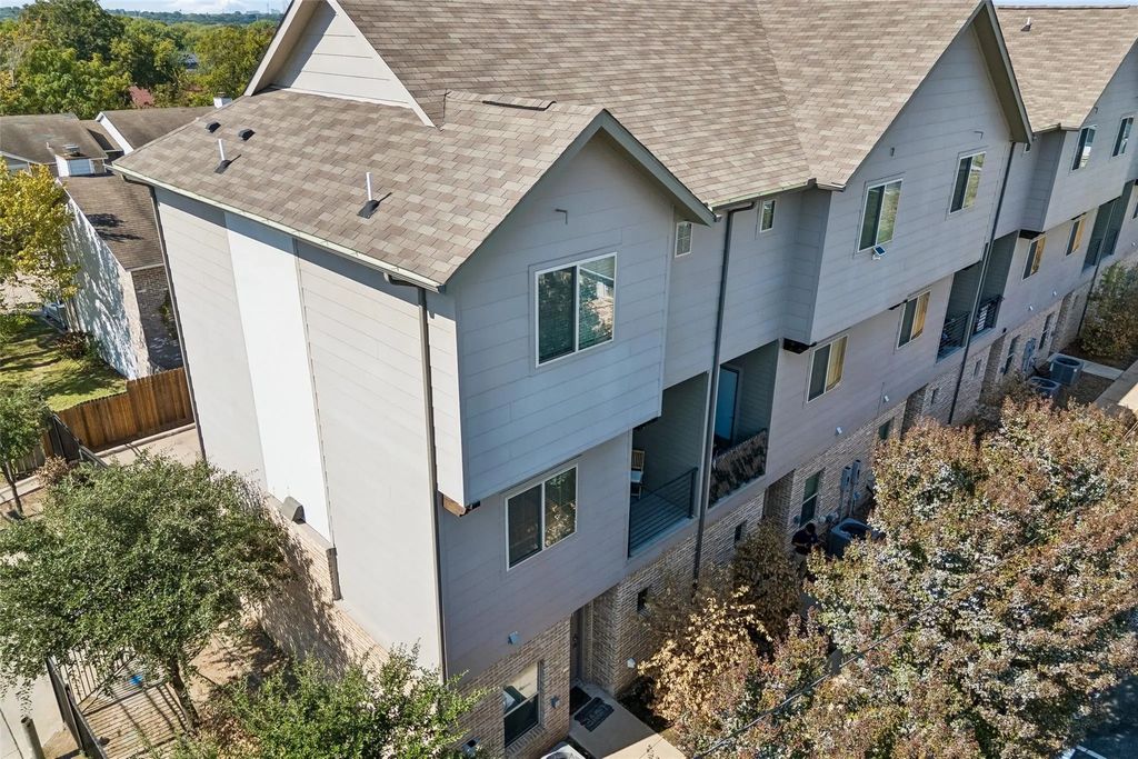 2279 Dorian Place, Dallas