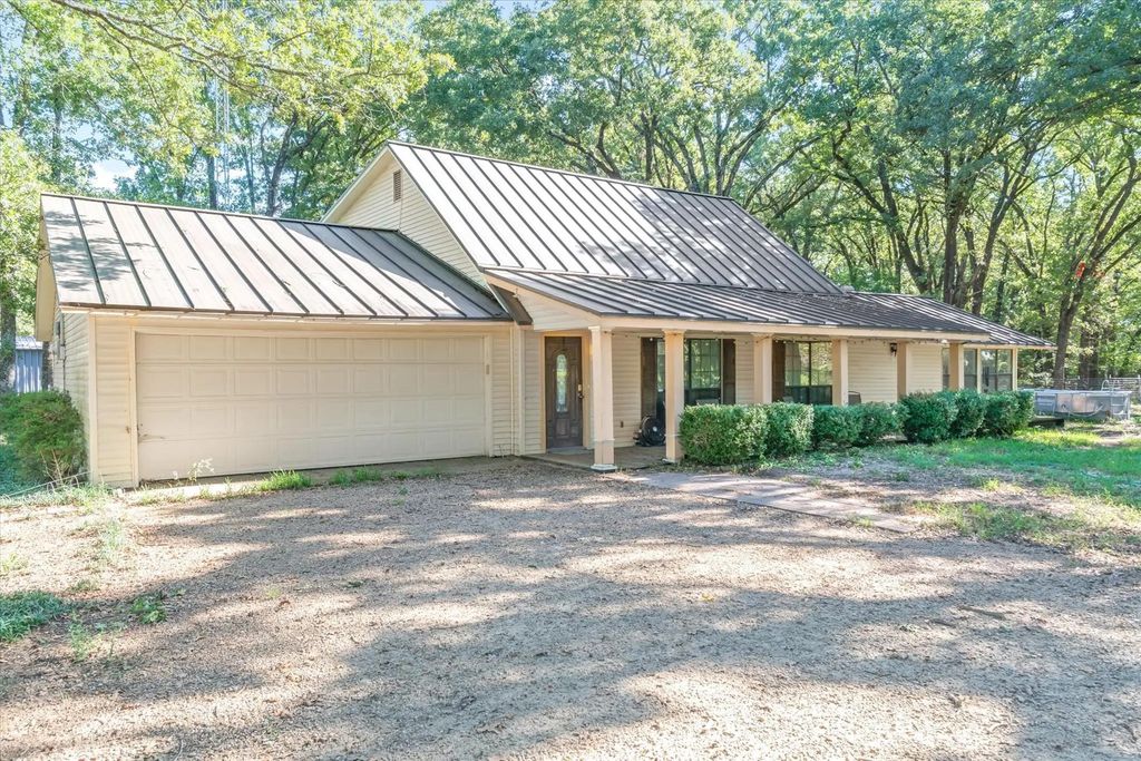 753 Vz County Road 3617, Edgewood