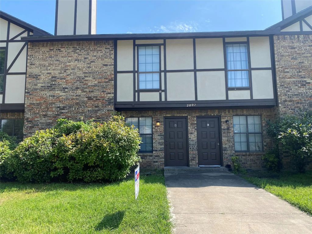 2802 Wimbledon Court B, Garland