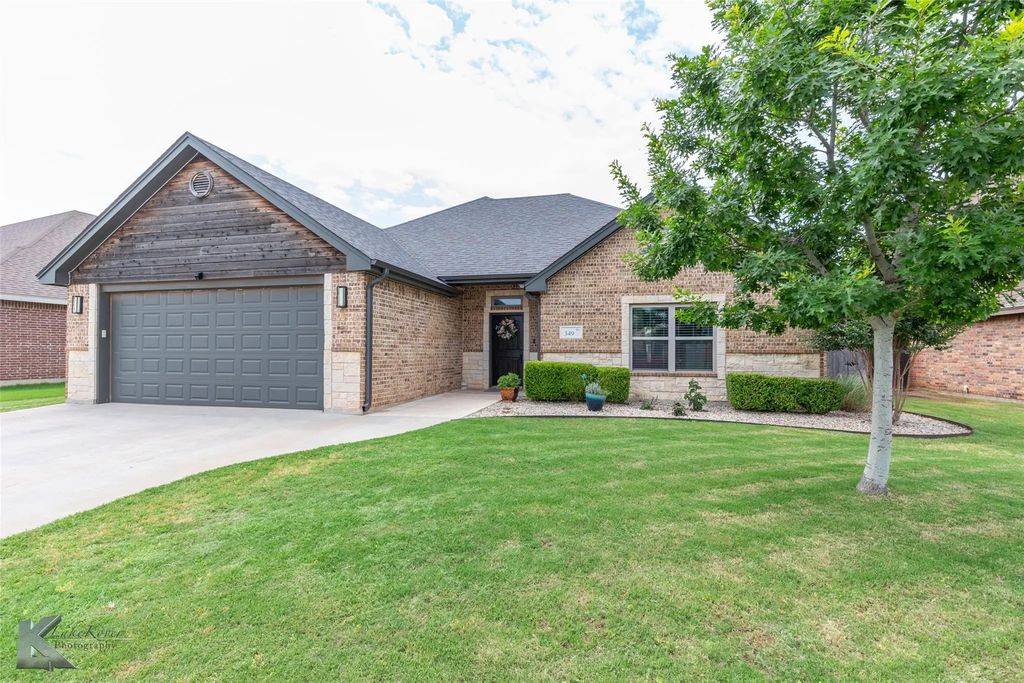 349 Mill Creek Drive, Abilene