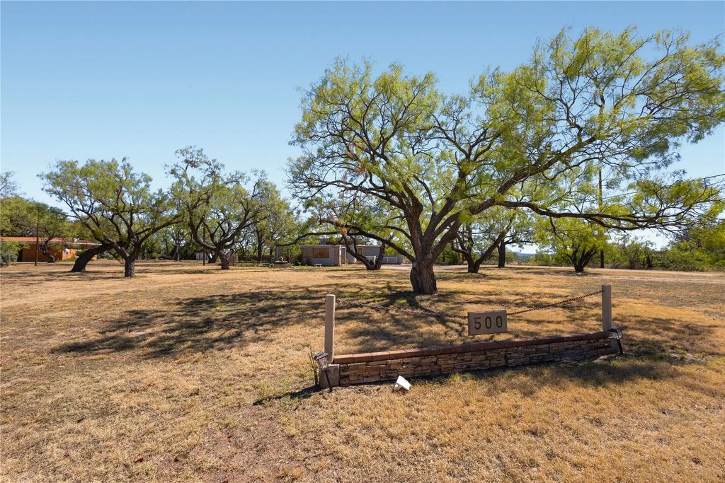 500 Rio Grande Street, Coleman