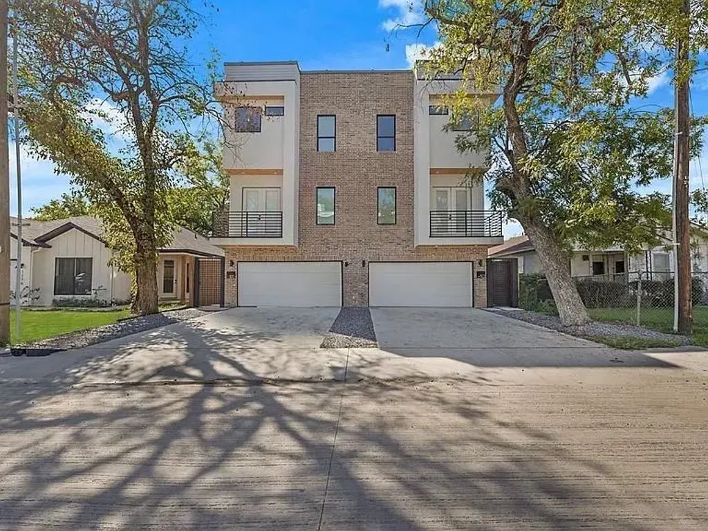 1120-1122 Muncie Avenue, Dallas
