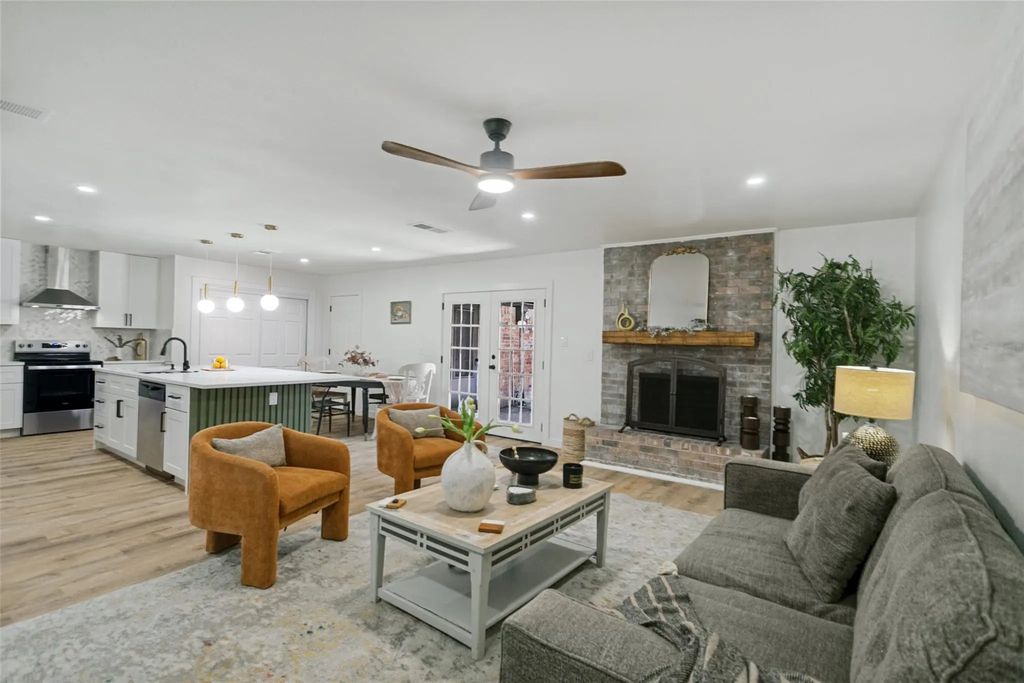 2704 Parkhaven Drive, Plano