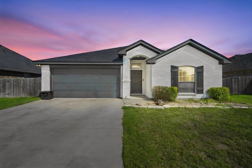 425 Stoneridge Drive, Hillsboro