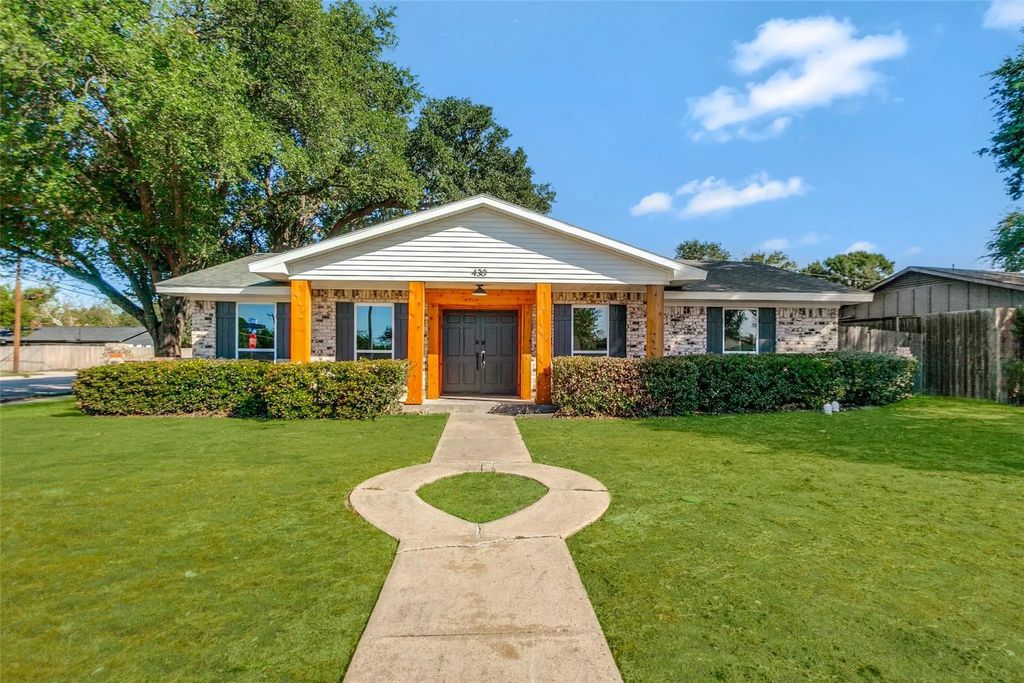 430 Worcester Way, Richardson