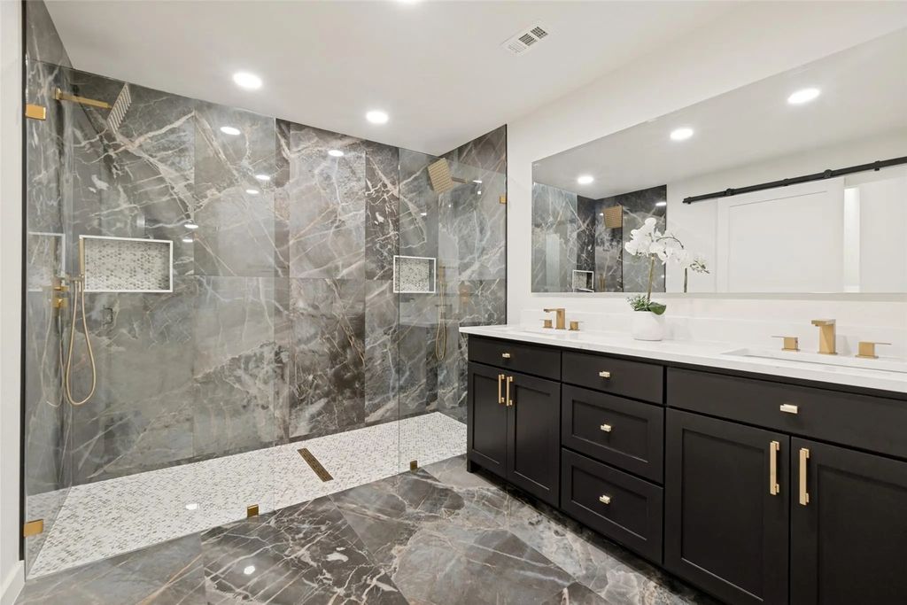 5311 Banting Way, Dallas