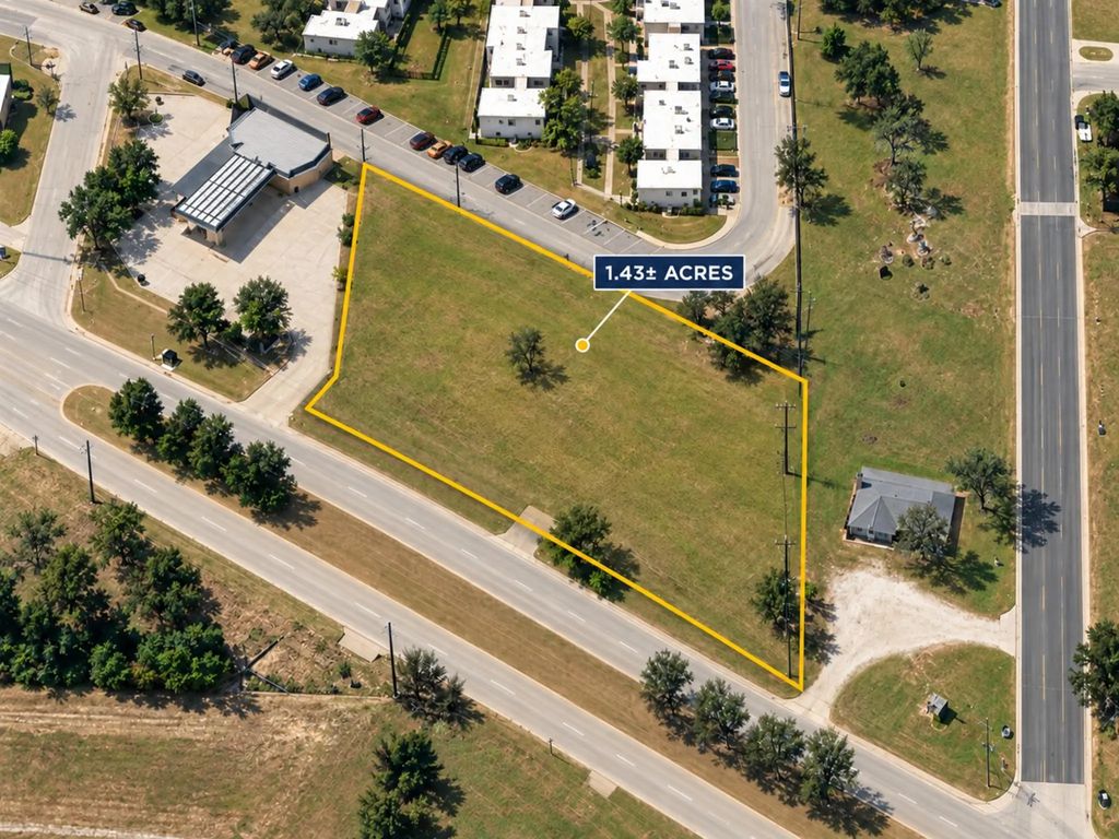 3200 N Elm Street, Denton