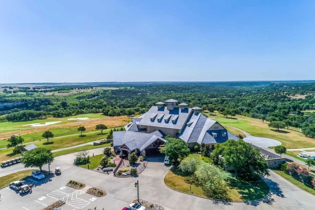 6521 Archerfield Court W, Cleburne