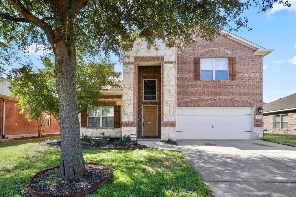 5839 Candlelight Lane, Grand Prairie