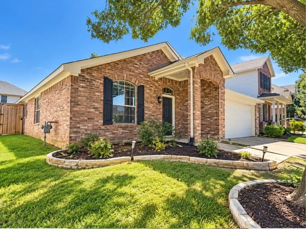 13252 Ridgepointe Road, Fort Worth