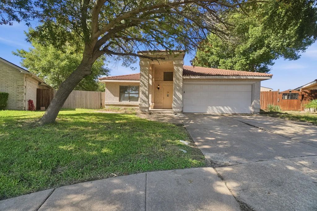 6000 Lavaca Drive, Arlington