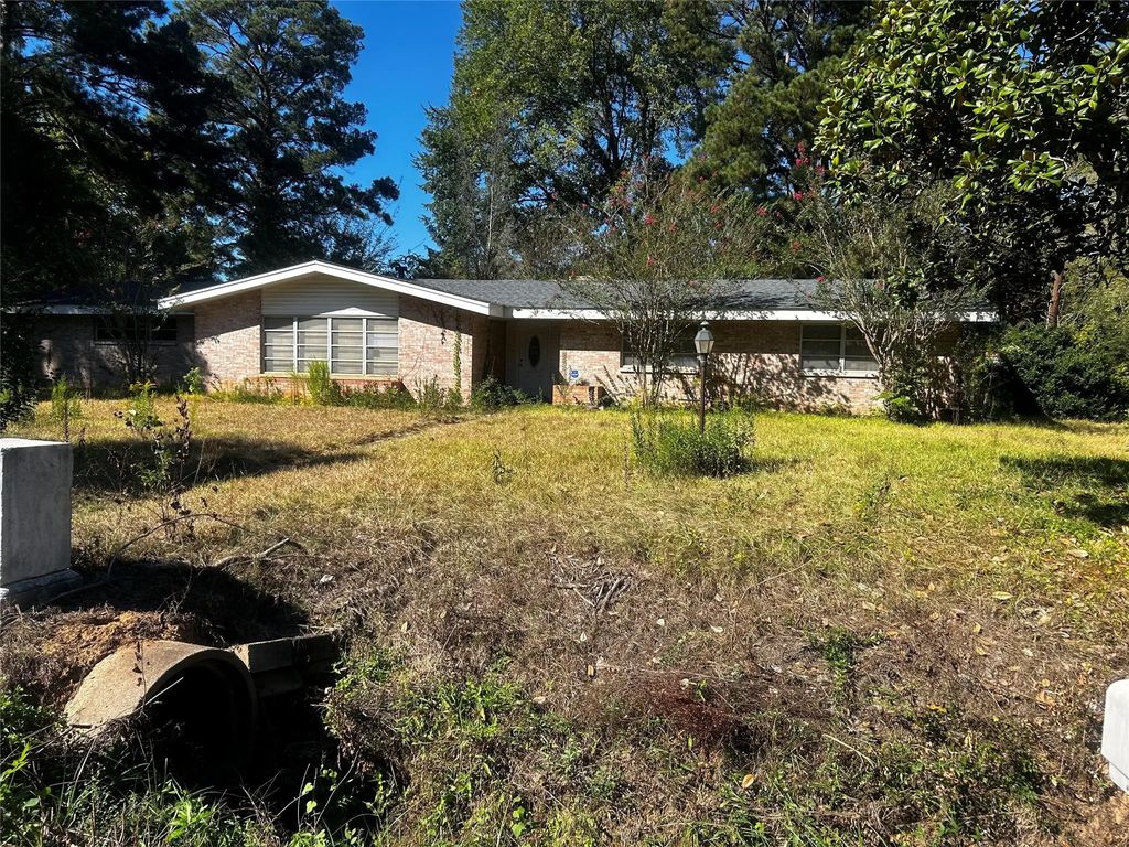 501 E Carolina Avenue, Plain Dealing