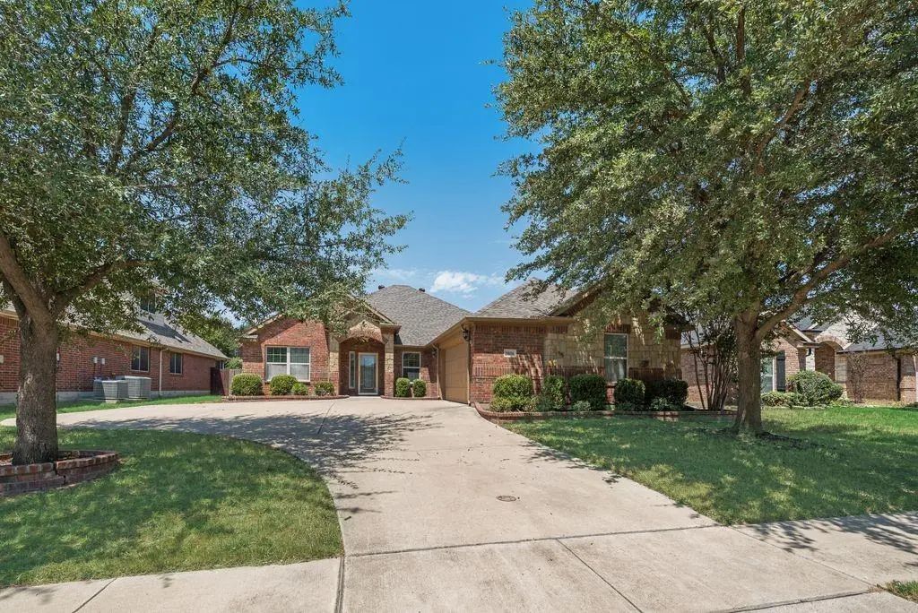 5836 Sunny Meadow Lane, Grand Prairie